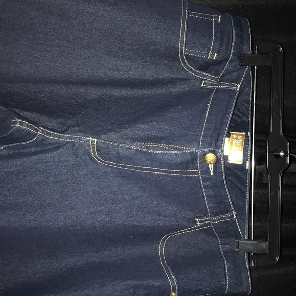 Size 18 Dark Jeans - Picture 2 of 3